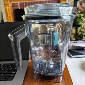 Vitamix 64-ounce Low-Profile Container with SELF-DETECT